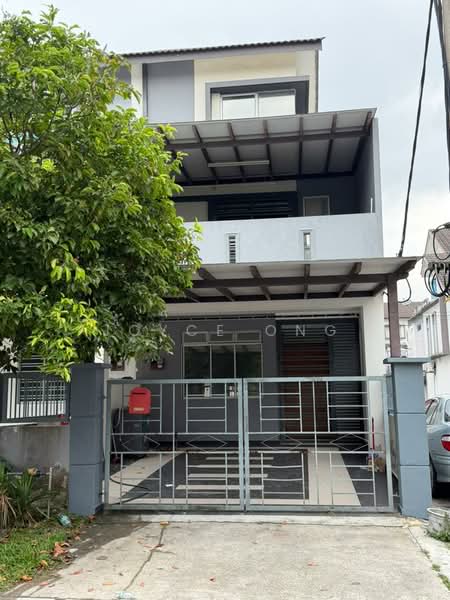 Rumah Teres 2.5 Tingkat untuk Dijual di Taman Scientex Pasir Gudang (Pasir Gudang) - Joyce Ong - Exterior - PropertyGuru.com.my