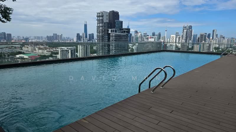 Servis Apartment untuk Disewa di The Suite - David Mun - Pool - PropertyGuru.com.my