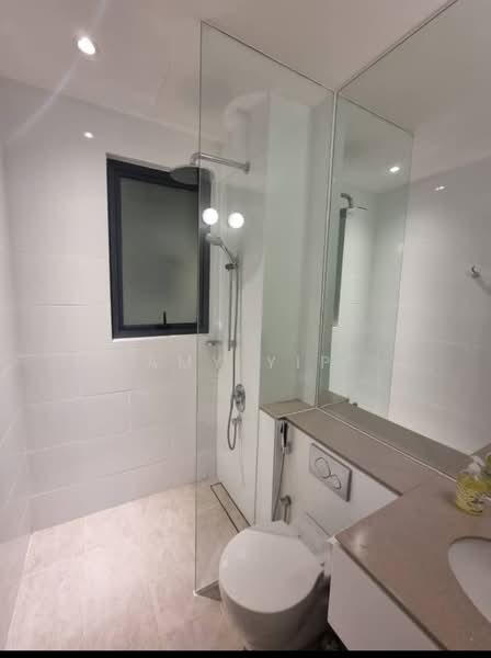 Servis Apartment untuk Disewa di Senada Residence @ KLGCC Resort - Amy Yip - Bathroom - PropertyGuru.com.my