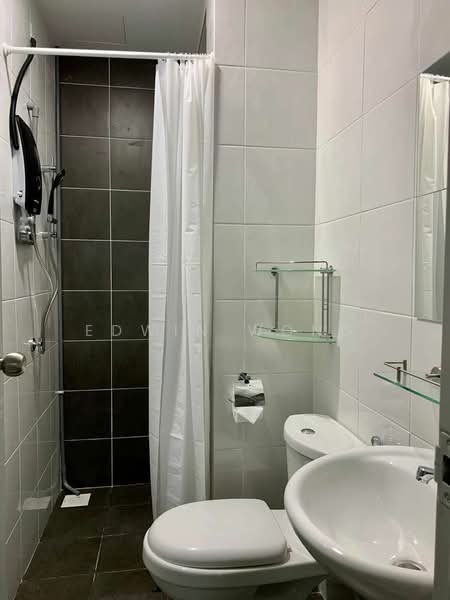 Service Residence for Sale at The Zizz @ Damansara North - Edwin Wong - Bathroom - PropertyGuru.com.my