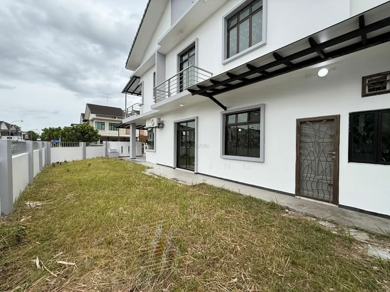Rumah Kluster untuk Dijual di Taman Mutiara Mas (Skudai) - Shi Ting - Exterior - PropertyGuru.com.my