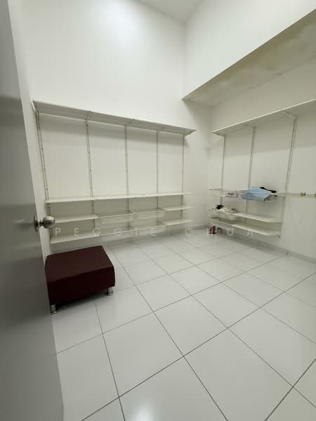 Rumah Teres 2 Tingkat untuk Dijual di Setia Tropika (Johor Bahru) - Peggie Chua - PropertyGuru.com.my