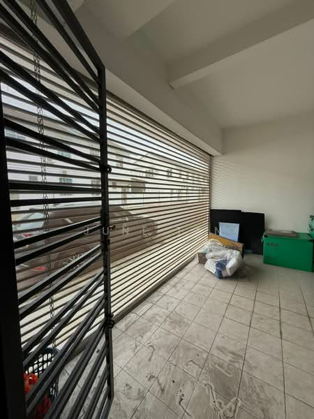 2-storey Terraced House for Sale in Setia Tropika (Johor Bahru) - June Tan - Entrance - PropertyGuru.com.my