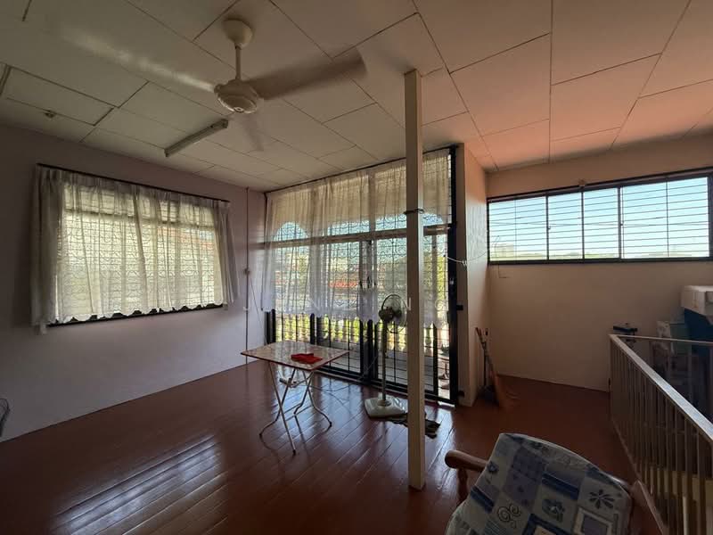 1.5-storey Terraced House for Sale in Taman Chai Leng (Perai) - Jane Ng - Living Room - PropertyGuru.com.my