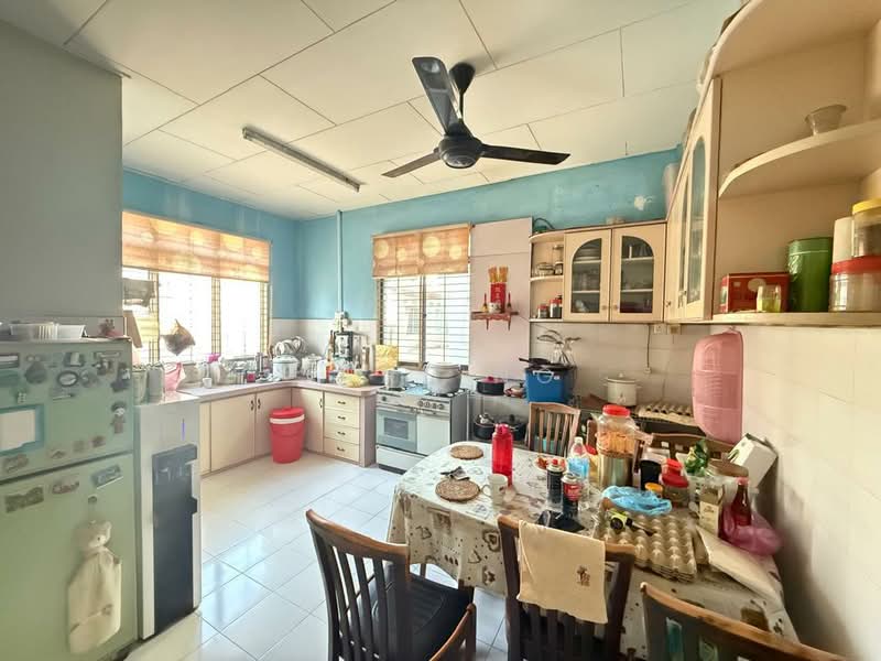 1.5-storey Terraced House for Sale in Taman Chai Leng (Perai) - Jane Ng - Kitchen - PropertyGuru.com.my