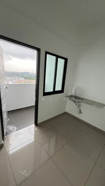 Servis Apartment untuk Dijual di MARC Residences - Jane Ng - Balcony - PropertyGuru.com.my