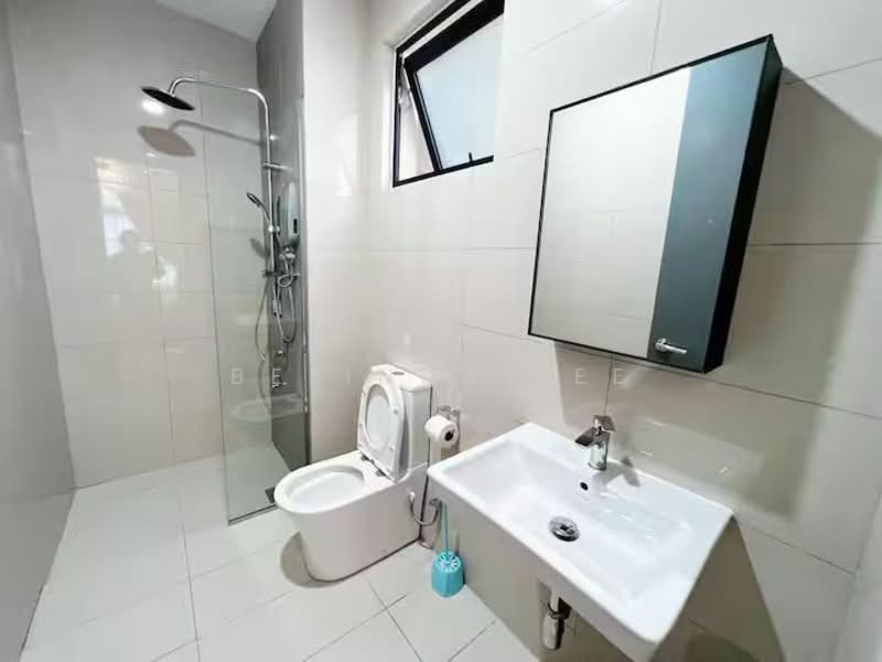 Servis Apartment untuk Dijual di Paradigm Residence - Belinda Lee - Bathroom - PropertyGuru.com.my