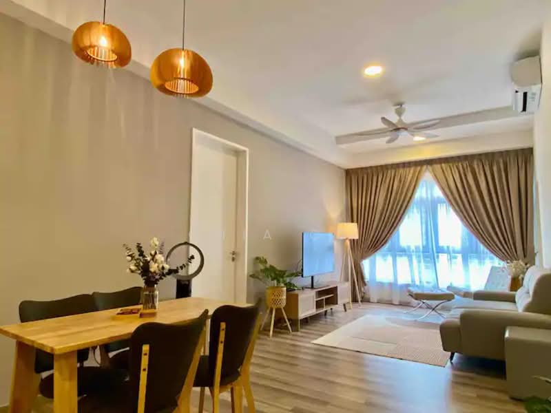 Servis Apartment untuk Dijual di Laurel Residence - Chia Cs - Living Room - PropertyGuru.com.my