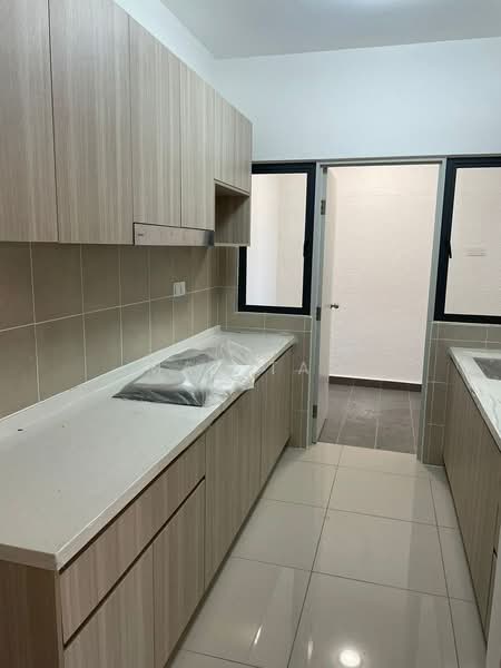Servis Apartment untuk Disewa di Berkeley Uptown - May Tan - Kitchen - PropertyGuru.com.my