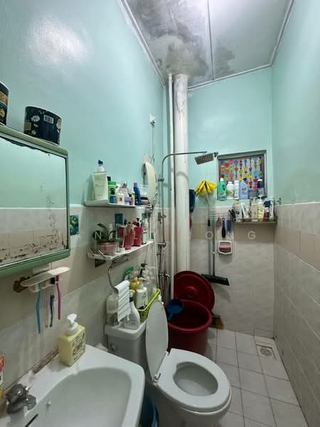 Apartment for Sale at Sri Kenari Apartment - Janlly Jong - Bathroom - PropertyGuru.com.my
