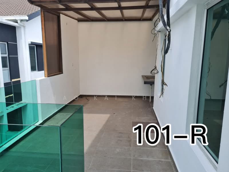 Semi-Detached House for Sale in Bandar Parklands (Klang) - Hao Kai Khaw - Balcony - PropertyGuru.com.my