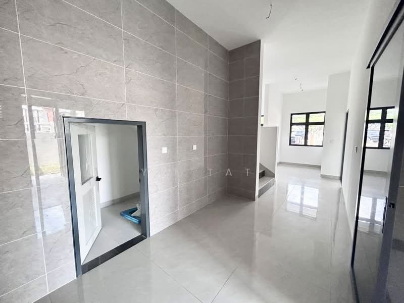 Rumah Berkembar untuk Dijual di Bandar Uda Utama (Johor Bahru) - Yik Tat - PropertyGuru.com.my