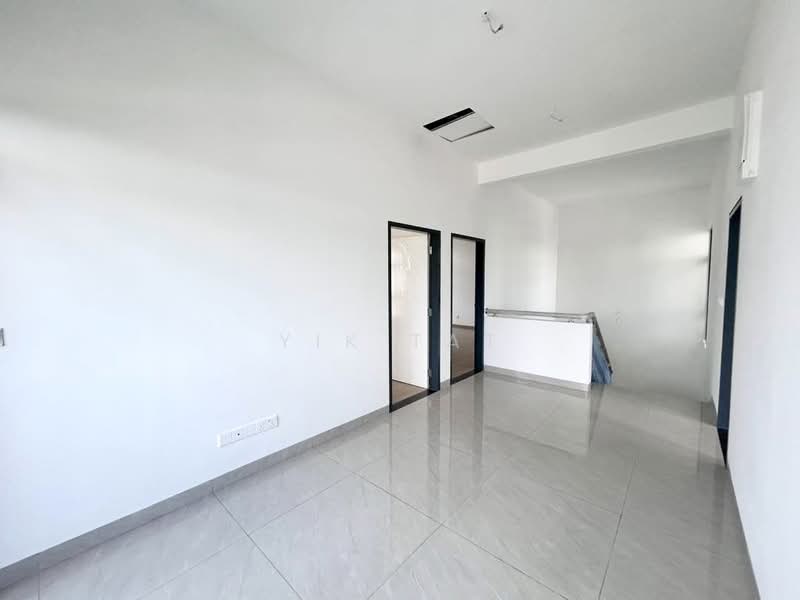 Rumah Berkembar untuk Dijual di Bandar Uda Utama (Johor Bahru) - Yik Tat - PropertyGuru.com.my