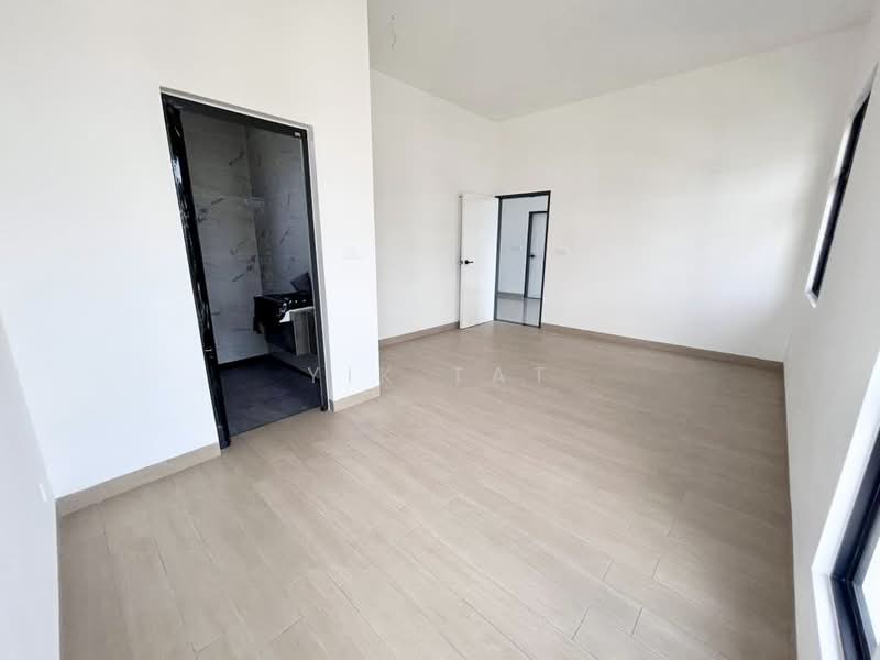 Rumah Berkembar untuk Dijual di Bandar Uda Utama (Johor Bahru) - Yik Tat - PropertyGuru.com.my