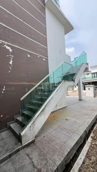 For Sale - Cluster House @ Taman Kempas Utama