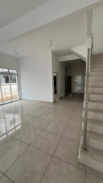 For Sale - Cluster House @ Taman Kempas Utama