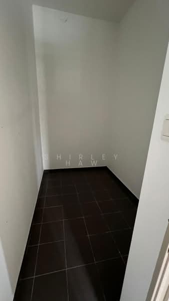 For Sale - Cluster House @ Taman Kempas Utama