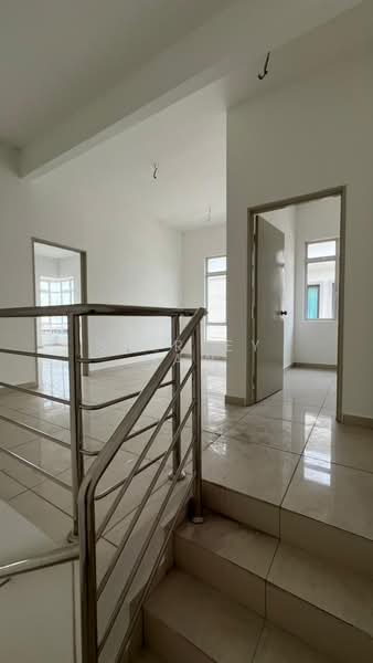 For Sale - Cluster House @ Taman Kempas Utama