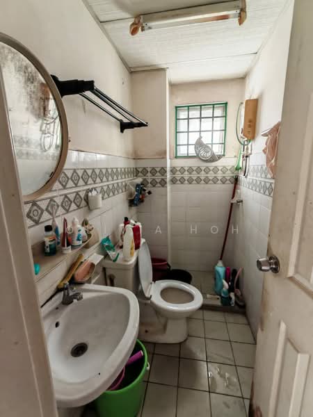 Condominium for Sale at Pandan Puteri - Olivia Hoh - Bathroom - PropertyGuru.com.my