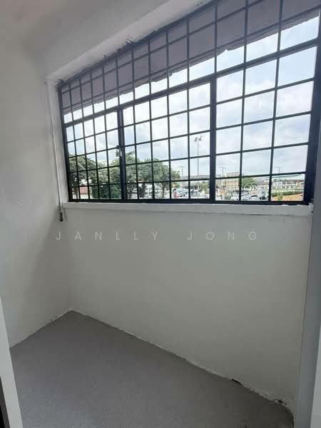 Flat for Sale at Rumah Pangsa Larkin - Janlly Jong - PropertyGuru.com.my