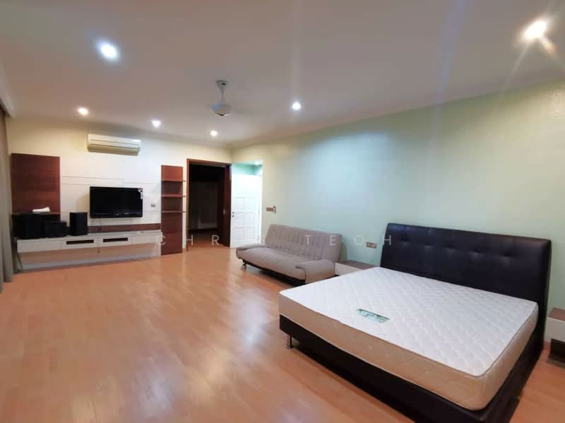 Condominium for Rent at The Cove Condominium - Chris Teoh - Bedroom - PropertyGuru.com.my