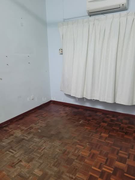 Rumah Teres 2 Tingkat untuk Dijual di Pandamaran (Klang) - Kimmy Yeoh - 1st Guest Room - PropertyGuru.com.my