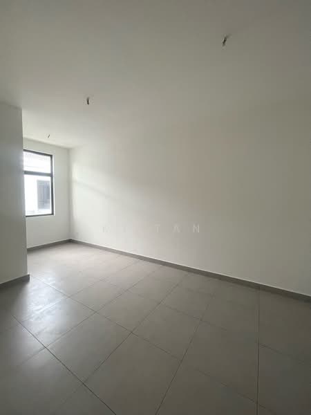 2-storey Terraced House for Sale in Taman Mount Austin (Tebrau) - KT Tan - Interior - PropertyGuru.com.my