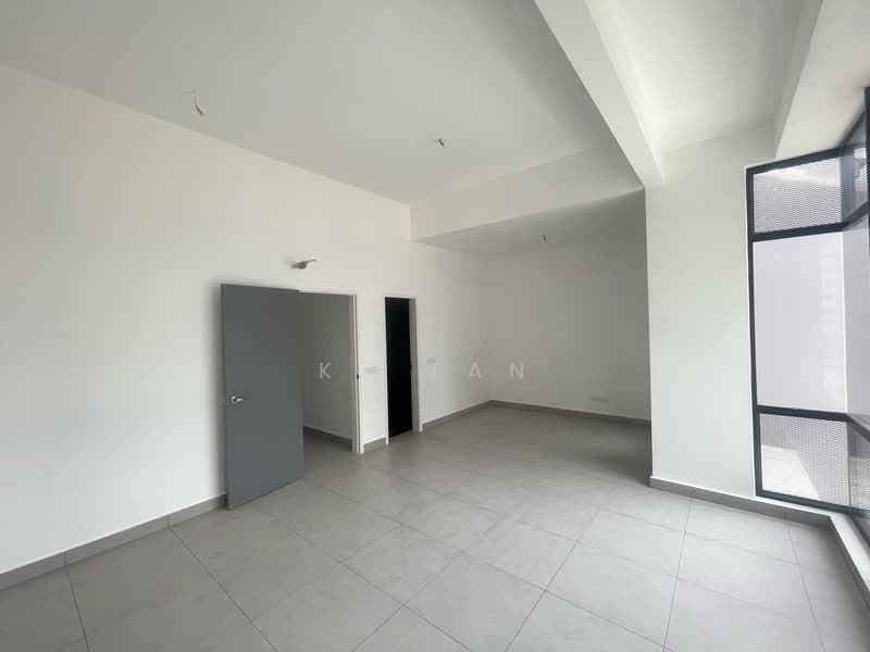 2-storey Terraced House for Sale in Taman Mount Austin (Tebrau) - KT Tan - Interior - PropertyGuru.com.my
