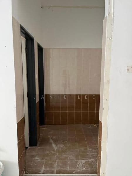 Shop for Rent in Seksyen U13 (Setia Alam) - Janie Lee - Interior - PropertyGuru.com.my