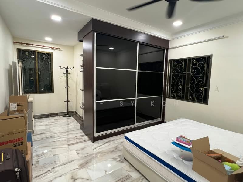 Semi-Detached House for Sale in Taman Segar Perdana (Cheras) - Pat - Sy Koh - Bedroom - PropertyGuru.com.my