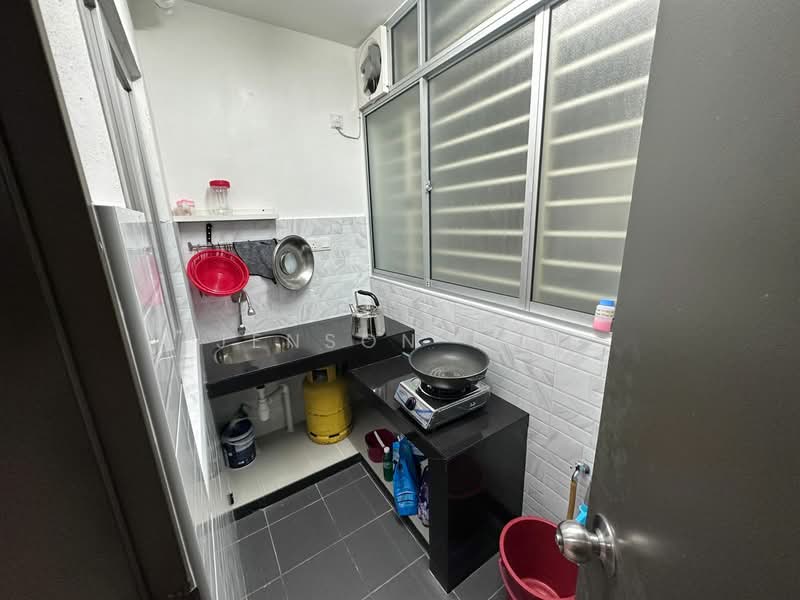 Condominium for Rent at Residensi KepongMas - Jenson Toh - Kitchen - PropertyGuru.com.my