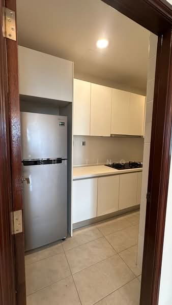 Servis Apartment untuk Dijual di Paragon Residences @ Straits View - Shi Ting - Kitchen - PropertyGuru.com.my
