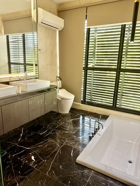 Rumah Banglo untuk Disewa di Seputeh (Kuala Lumpur) - Hilary Low - Bathroom - PropertyGuru.com.my