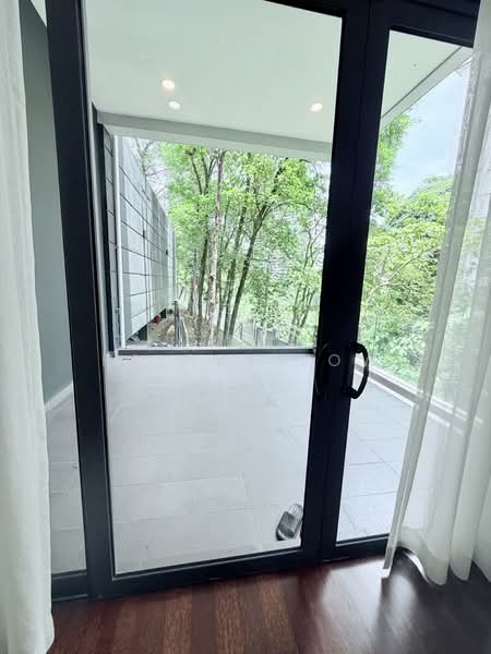 Rumah Banglo untuk Disewa di Seputeh (Kuala Lumpur) - Hilary Low - Balcony - PropertyGuru.com.my