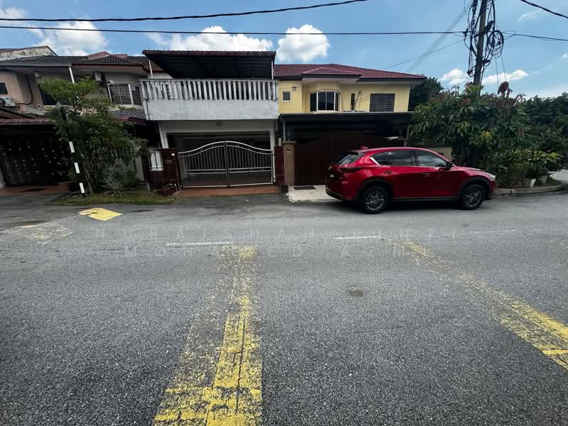 Rumah Teres 2 Tingkat untuk Dijual di Seri Kembangan (Selangor) - Nuraishah Binti Mohamed Azmi - Exterior - PropertyGuru.com.my
