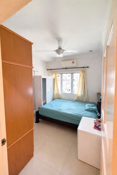 Rumah Teres untuk Dijual di Shah Alam (Selangor) - Patrick Leong - Bedroom - PropertyGuru.com.my