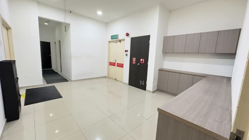 Pejabat untuk Disewa di Seksyen 22 (Shah Alam) - Sean Ng - Corridor - PropertyGuru.com.my