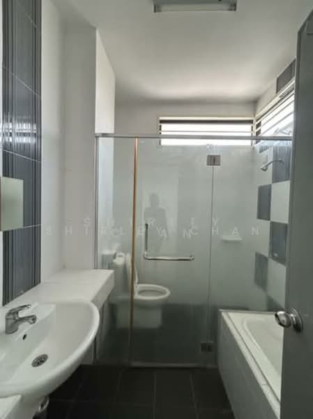 2-storey Terraced House for Sale in Setia Indah (Setia Alam) - Shirley Chan - Bathroom - PropertyGuru.com.my