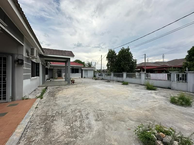 Bungalow for Sale in Bercham (Ipoh) - CY Lee - Exterior - PropertyGuru.com.my