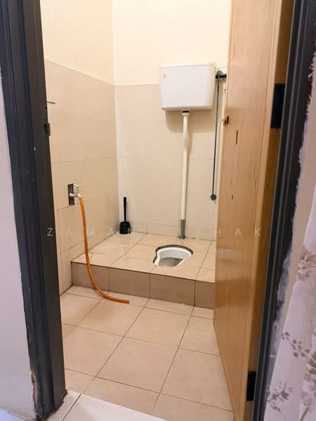 Terraced House for Sale in Klang (Selangor) - Zamani Ishak - Bathroom - PropertyGuru.com.my