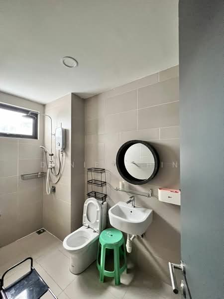 Kondominium untuk Disewa di 16 Quartz Sky Villa - Daniel Chin - Bathroom - PropertyGuru.com.my