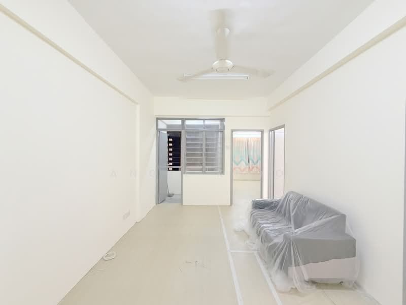 Pangsapuri untuk Dijual di Permai Jaya - Angie Khoo - Living Room - PropertyGuru.com.my