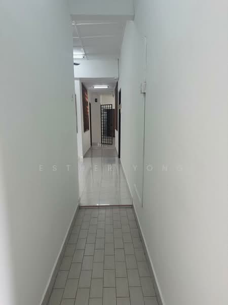 Shop / Office for Rent in Taman Desa (Kuala Lumpur) - Esther Yong - Corridor - PropertyGuru.com.my