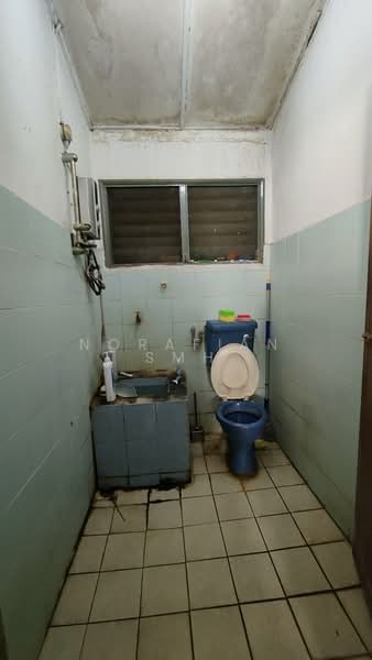 Bungalow for Sale in Keramat (Kuala Lumpur) - Norafian SMH - Bathroom - PropertyGuru.com.my