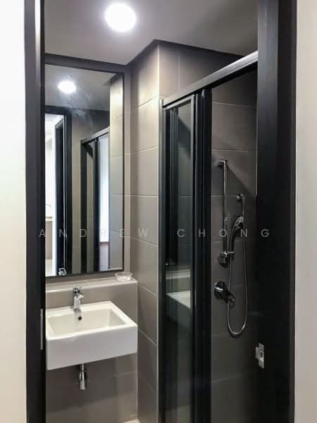 Servis Apartment untuk Disewa di The Tamarind - Andrew Chong - Bathroom - PropertyGuru.com.my
