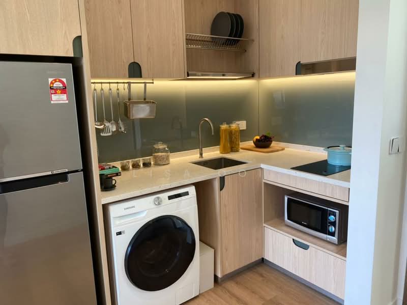 Service Residence for Sale at The Meg - LISA OOI - Kitchen - PropertyGuru.com.my