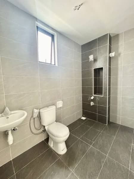 2-storey Terraced House for Sale in Austin (Johor Bahru) - Ethan Gan - Bathroom - PropertyGuru.com.my