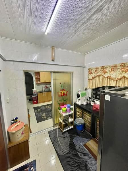 2-storey Terraced House for Sale in Taman Impian Emas (Skudai) - Shi Ting - Kitchen - PropertyGuru.com.my