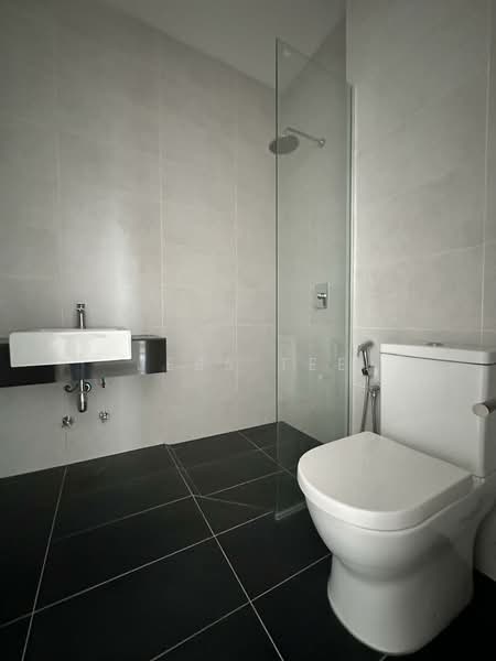 Semi-Detached House for Sale in Setia Alam (Selangor) - Jess Tee - Bathroom - PropertyGuru.com.my