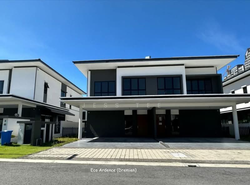 Semi-Detached House for Sale in Setia Alam (Selangor) - Jess Tee - Exterior - PropertyGuru.com.my